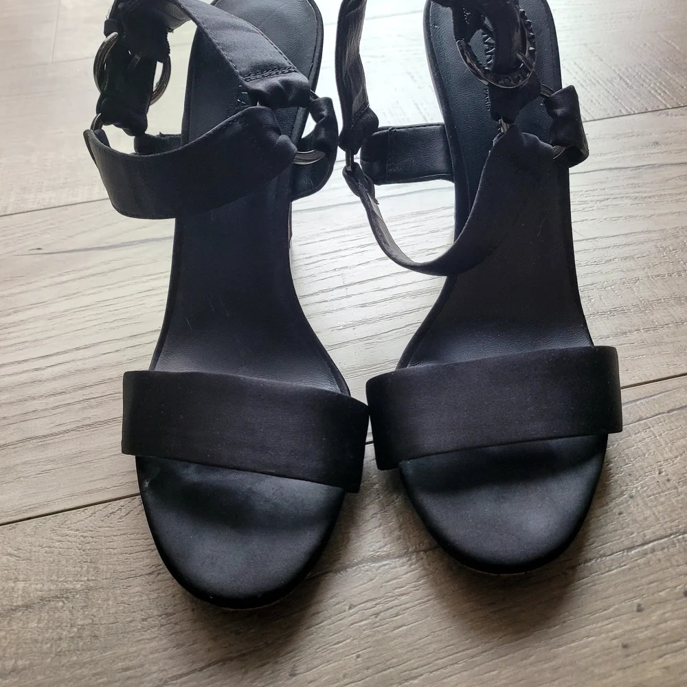 Karl Lagerfeld Black Women's Heels - Picture 4 of 9